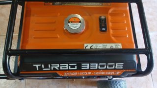 Generador Eléctrico a Gasolina 3300W