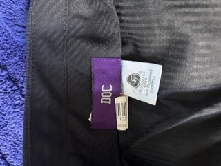 Traje clásico azul oscuro