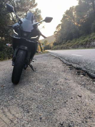 Yamaha R125 Negra