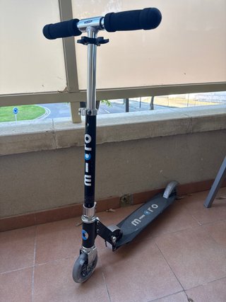 Patinete Micro Sprite LED Negro