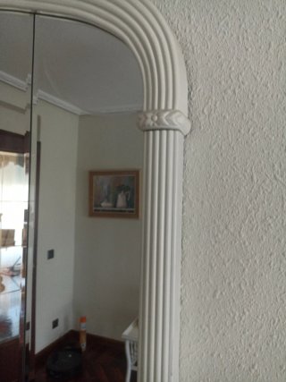 Mueble recibidor con espejo