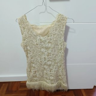 Vestido de fiesta encaje beige