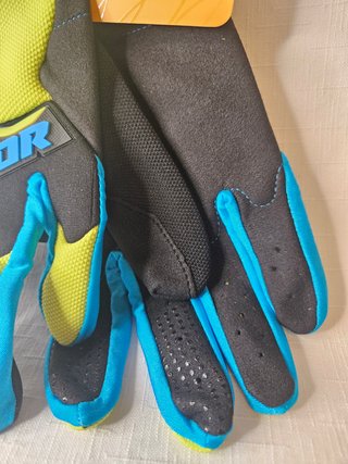 Guantes Thor
