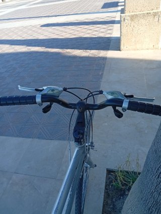 Bicicleta de carretera BH