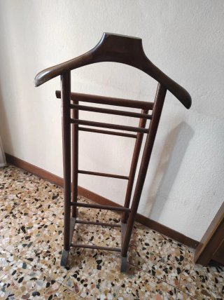 Servomuto Appendiabiti in legno