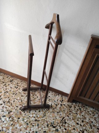 Servomuto Appendiabiti in legno