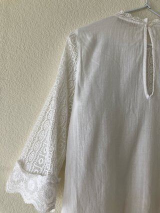 Blusa Zara encaje blanco