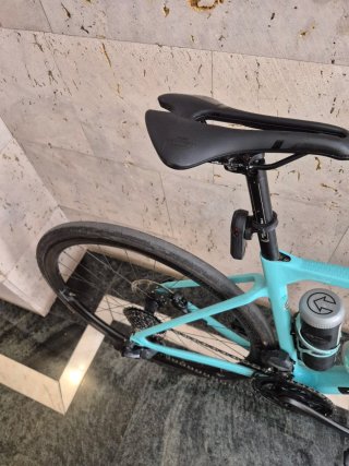 Bicicleta Bianchi Sprint 2023 talla 53