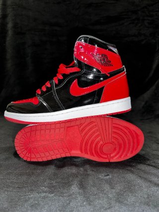 Nike Air Jordan 1 Retro High OG Bred Patent