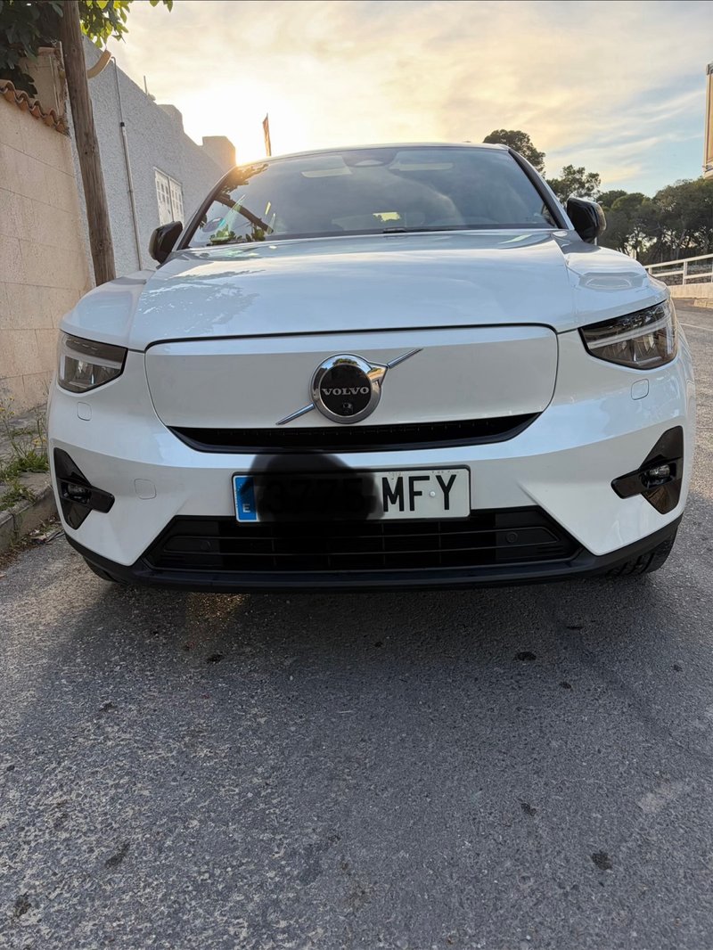 Volvo C40 2023. En perfecto estado. Negociable - foto 1