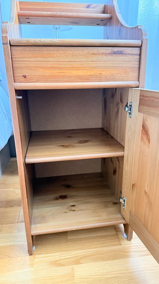 Conjunto LEKSVIK de IKEA en madera de pino macizo