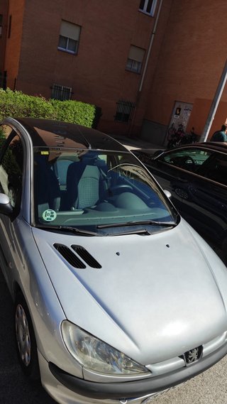 Peugeot 206 del 2004, en buen estado