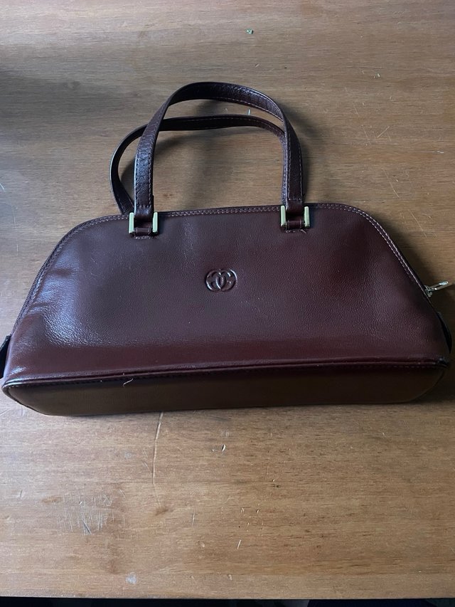 Bolso de mano marrón