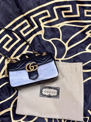 Borsa Gucci nera con cuore trapuntato