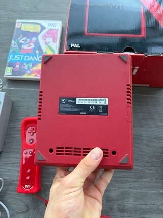 Nintendo Wii Mini + 2 Giochi