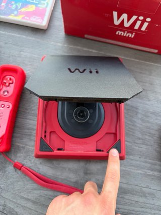 Nintendo Wii Mini + 2 Giochi