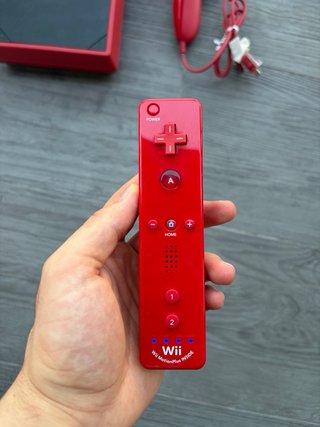Nintendo Wii Mini + 2 Giochi