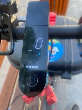 Patinete Eléctrico Xiaomi con Cesta