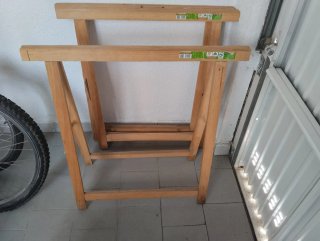 Burras de madera (2 unidades)