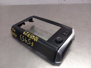 CONSOLA CENTRAL PEUGEOT 2008 HM01 9673861377
