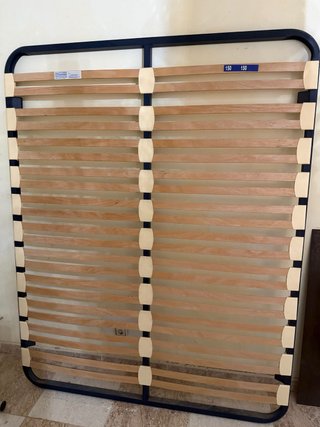 Somier metálico con láminas de madera
