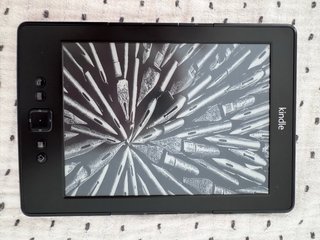 Amazon Kindle 4 (6) E-reader