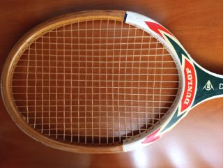 Raqueta Dunlop Clásica 505