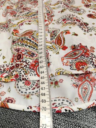 Blusa sin mangas estampada