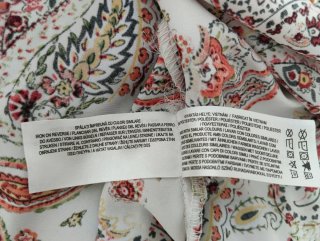 Blusa sin mangas estampada