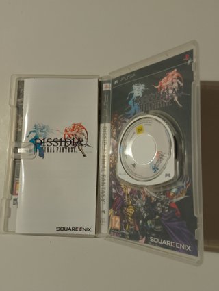PSP Lord of Arcana y Dissidia Final Fantasy