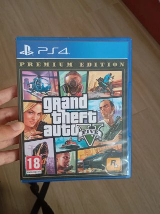 Grand Theft Auto V PS4 Premium Edition