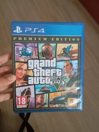 Grand Theft Auto V PS4 Premium Edition