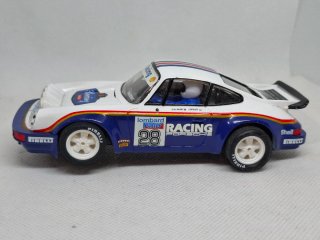 Coche Scalextric Porsche Carrera RS