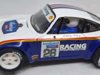 Coche Scalextric Porsche Carrera RS