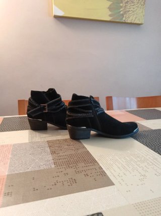 Botín piel BOM BON CHIC negro