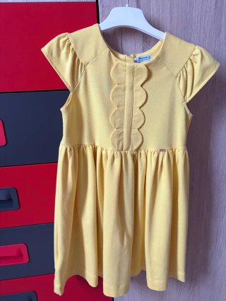 Vestido amarillo Mayoral niña talla 7,122cm
