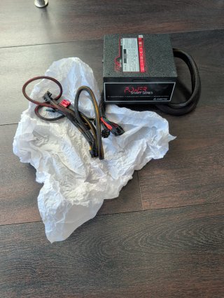 Fuente Alimentación Chieftec GPS-650C 650W