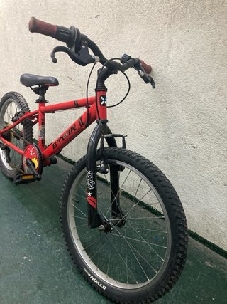Bicicleta Infantil Roja Btwin niño niña