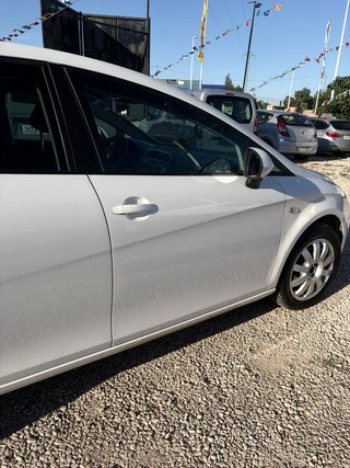 SEAT Leon 2010 STYLE