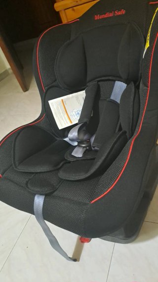 Silla de coche Mondial Safe Negra