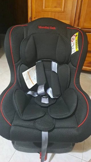 Silla de coche Mondial Safe Negra