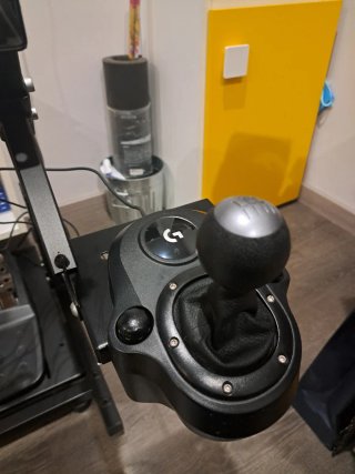 Cambio Logitech Driving Force Shifter 6 Marce