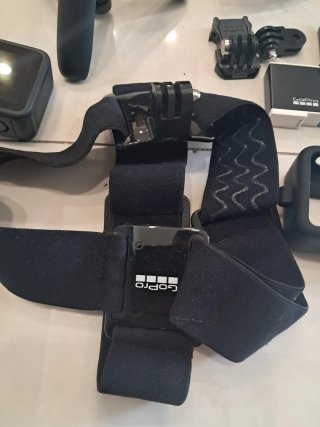 GoPro Hero 10 Black Accessoriata