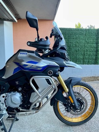 VOGE 900DSX