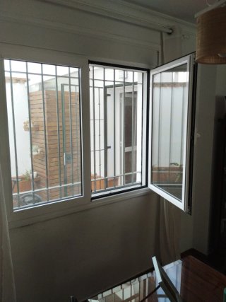 Ventana aluminio 2 hojas buen estado