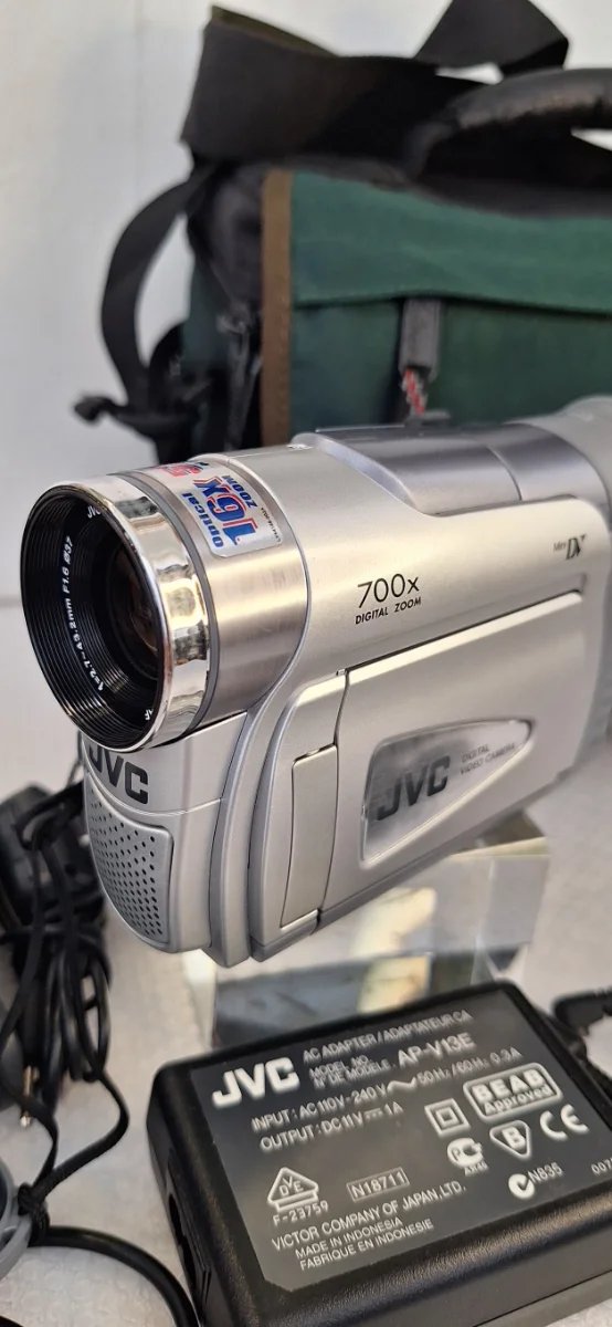 Videocamera JVC GR-D21EK Mini DV