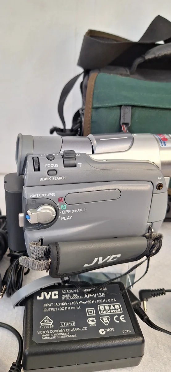 Videocamera JVC GR-D21EK Mini DV
