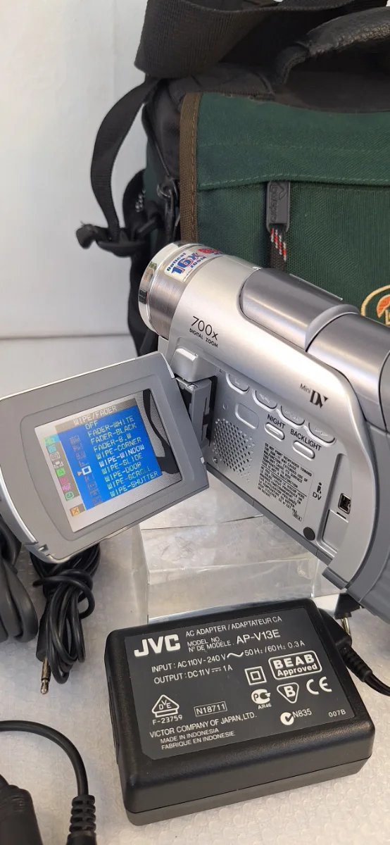 Videocamera JVC GR-D21EK Mini DV
