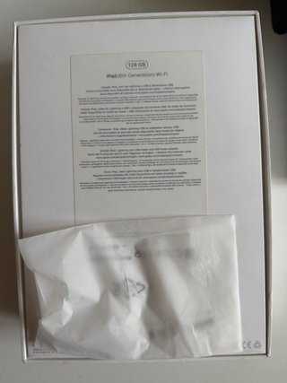 iPad 9.7 6th Gen 128GB Plata
