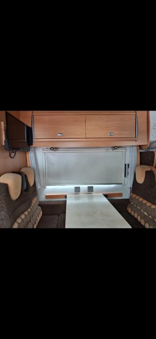 Autocaravana Challenger Genesis 37. FORD TRANSIT